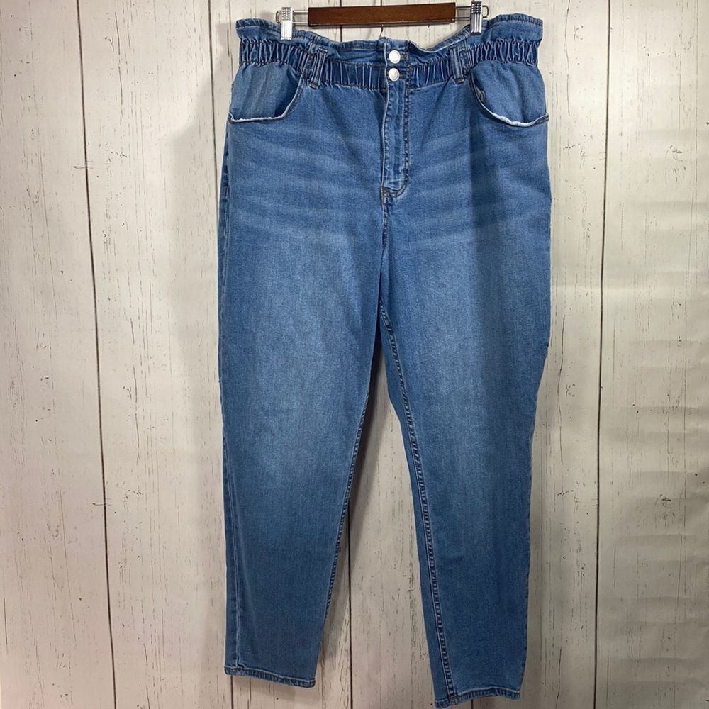 Forever 21 Womens Paperbag Waist Mom Jeans